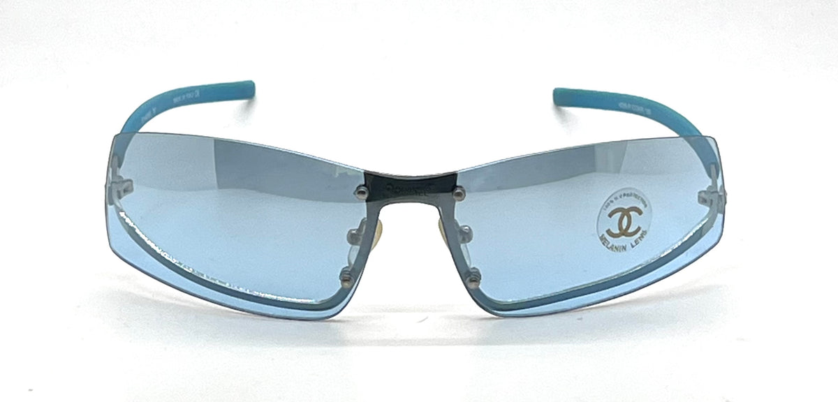 Chanel 4066-B Vintage Y2K Blue Shield Sunglasses Unworn Original Made in Italy