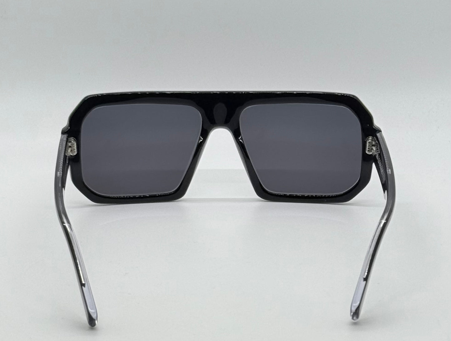 JAZO JO33 C031 Black Sunglasses – Handcrafted in Italy, Carbon Fiber Temples, Green Lenses