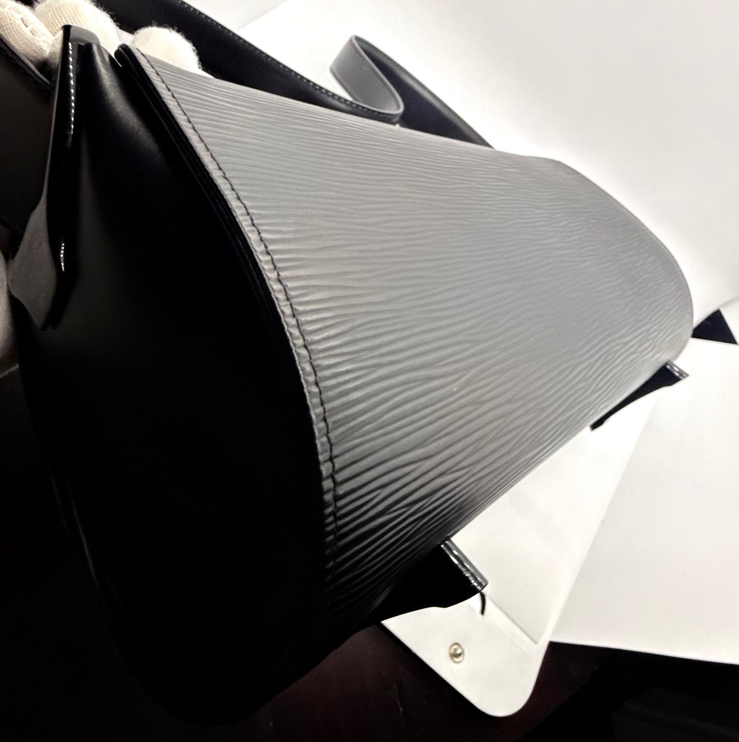 Louis Vuitton VINTAGE Epi Leather Black Camera Shoulder Bag France