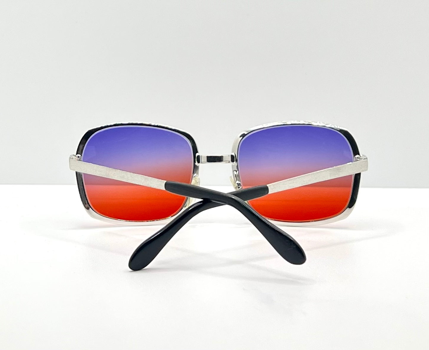 NEOSTYLE Boutique 304 VINTAGE Sunglasses w/New, Custom “Solar Fade” Lenses-Deadstock-Germany