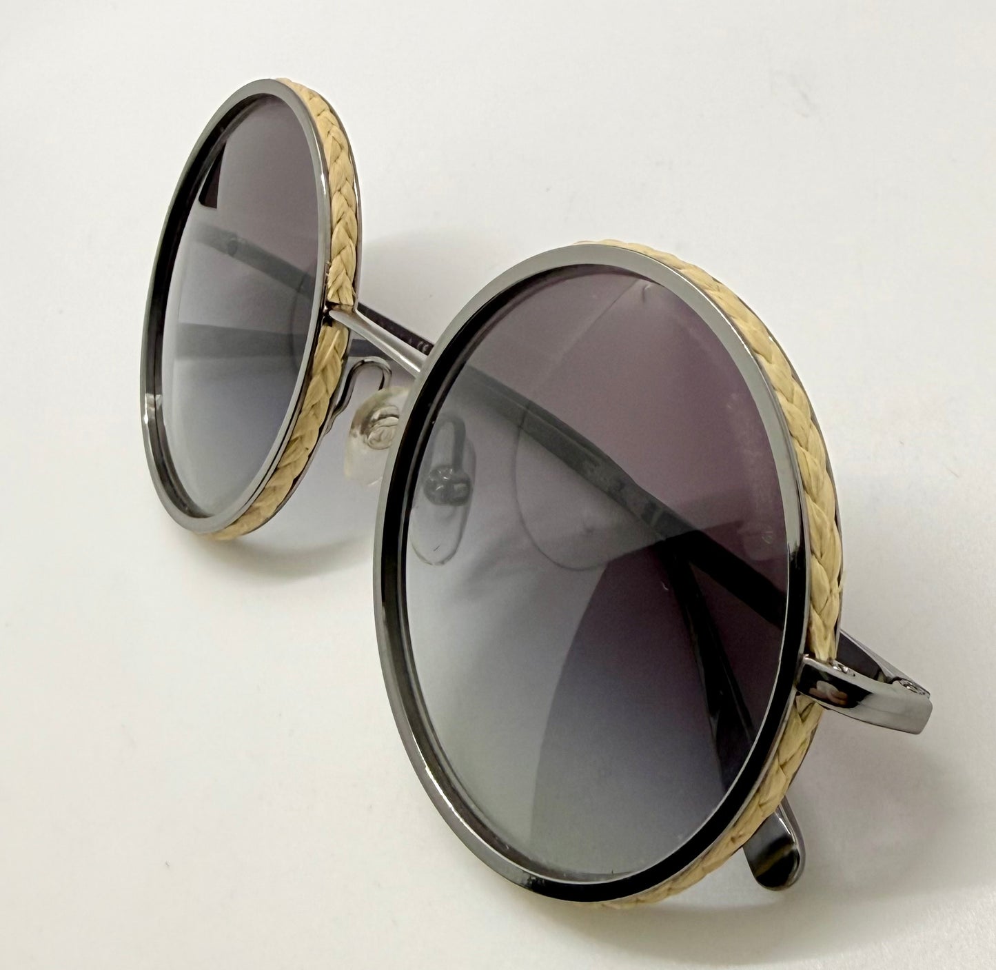 CHANEL 4250 Vintage Round Sunglasses Woven Raffia Made in Italy 52-22