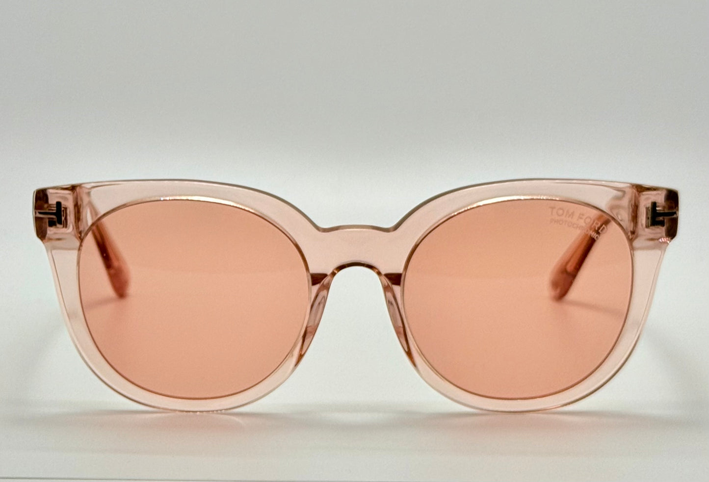 Brand New Tom Ford Moira TF1103 72S Sunglasses – Light Pink Frame with Photochromic Lenses, Full Kit