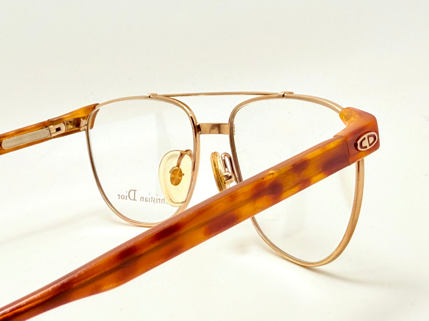 Vintage New/Deadstock Christian Dior 2722 10 Gold & Chestnut Frames – 54mm