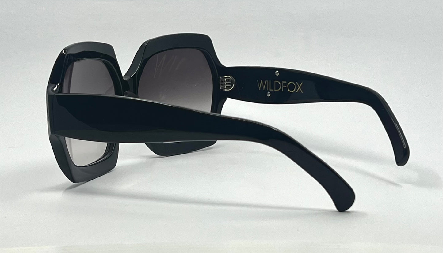 Wildfox Riviera Oversized Black Sunglasses – Gradient Lenses – Deadstock