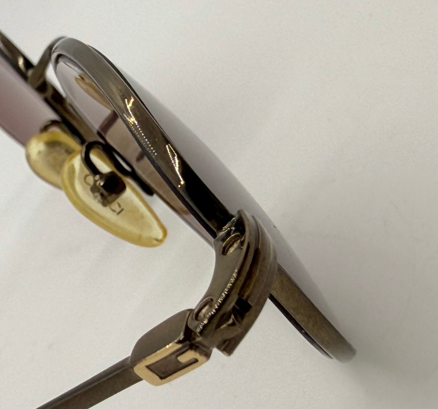 Gucci GG2629 9ZB Y2K Vintage Oval Sunglasses Unworn-Italy