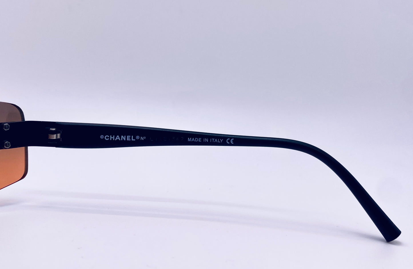 Chanel 4018 c.142/78 Rimless Gradient Sunglasses-Full Kit-Vintage Elegance