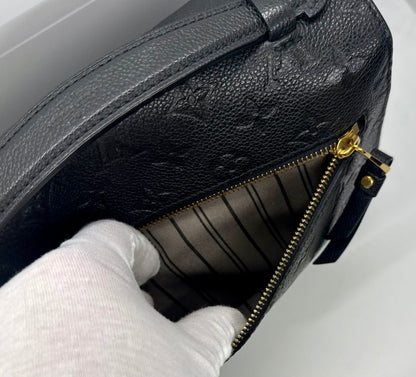 Louis Vuitton Pochette Metis Empreinte-Noir Black Leather Bag-Entrupy