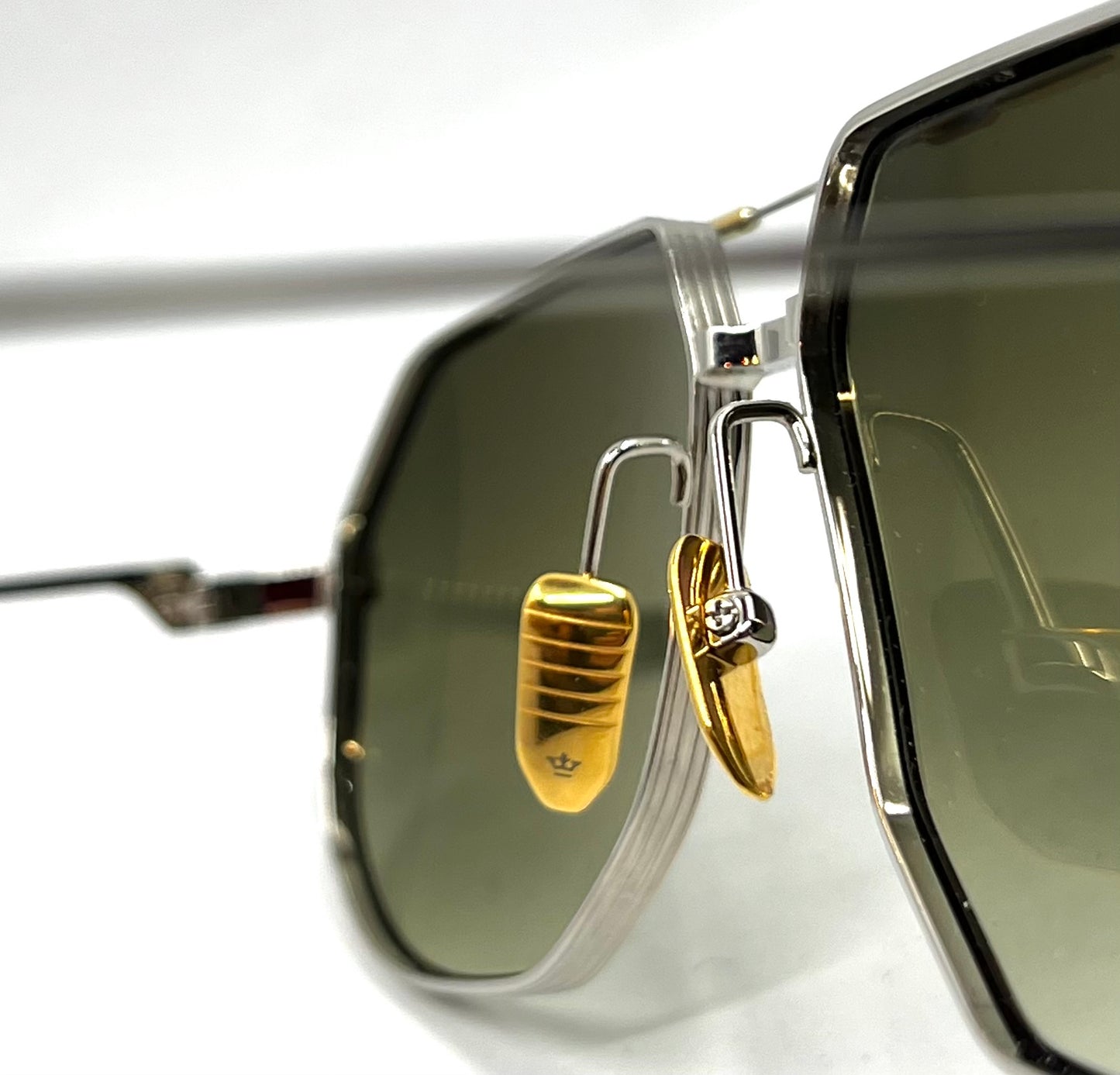 Jacques Marie Mage REYNOLD in ELECTRUM- Titanium Aviator-Unworn-Full Kit