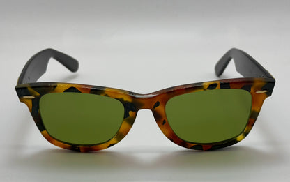 Vintage B&L Ray-Ban Wayfarer DELUXE Sunglasses-w/Original B&L Lenses