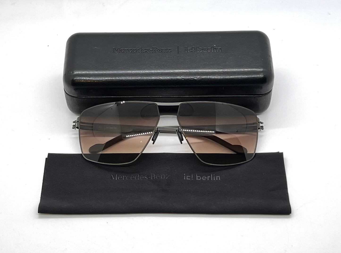 Mercedes-Benz x ic! berlin MB 01 Graphite Roadster Collectors-Full Kit