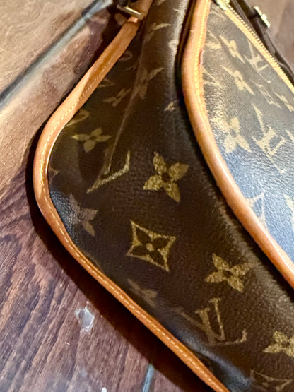 Louis Vuitton Monogram Reporter PM Crossbody Bag – Authentic 2009
