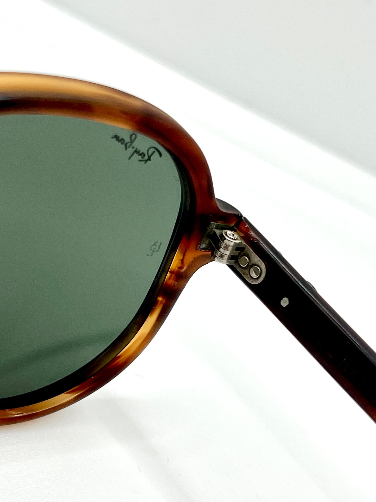 B&L Ray-Ban Vagabond Vintage Sunglasses 58mm-Tortoise Aviator-Etched B&L Lenses