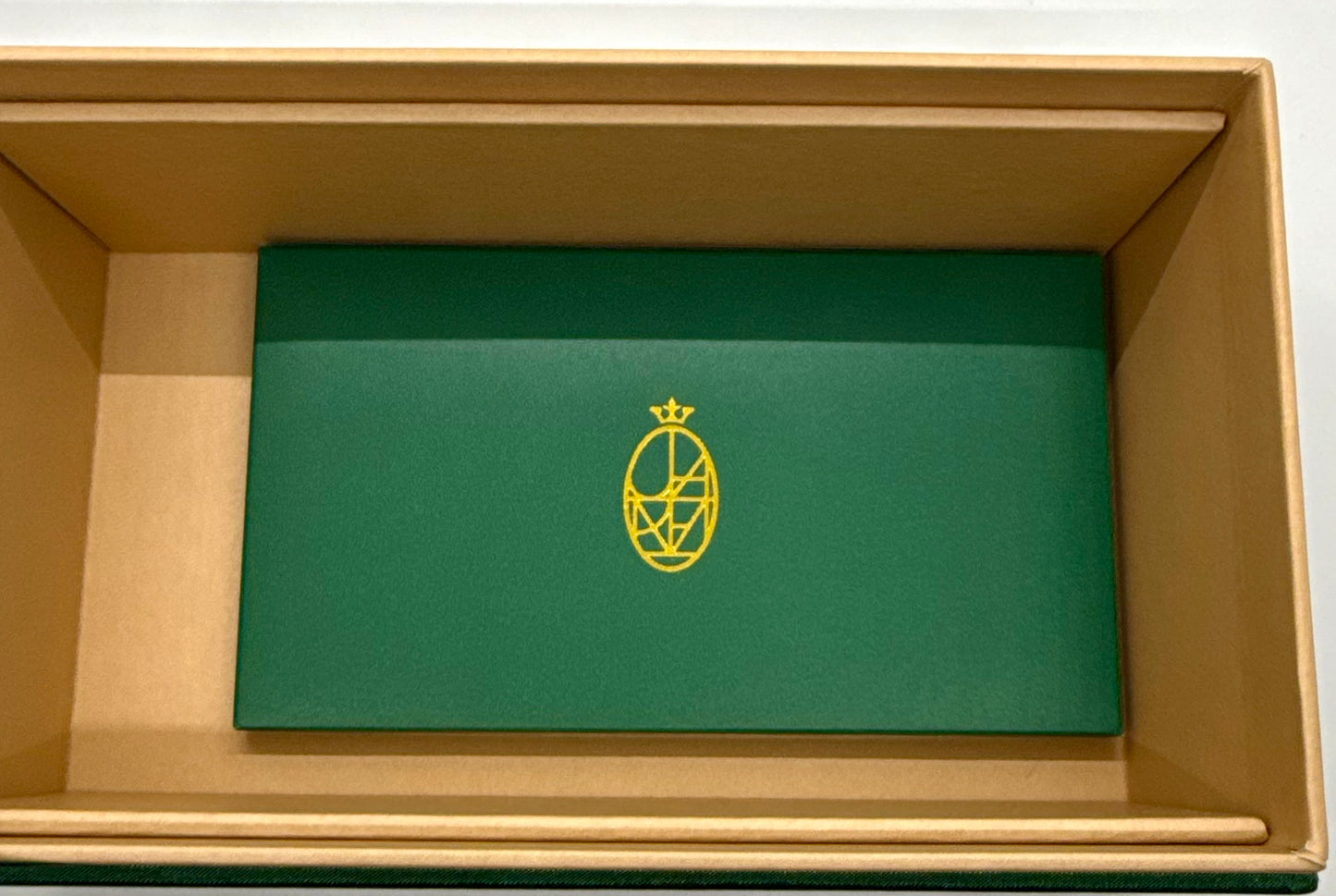 Jacques Marie Mage X CORTINA HOLLYWOOD in  CHINA TOWN-Ltd of 75pcs-FULL KIT-BNIB