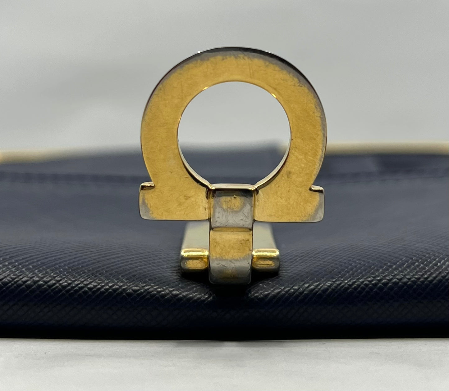 Salvatore Ferragamo Navy Saffiano Kisslock Long Wallet – Made in Italy