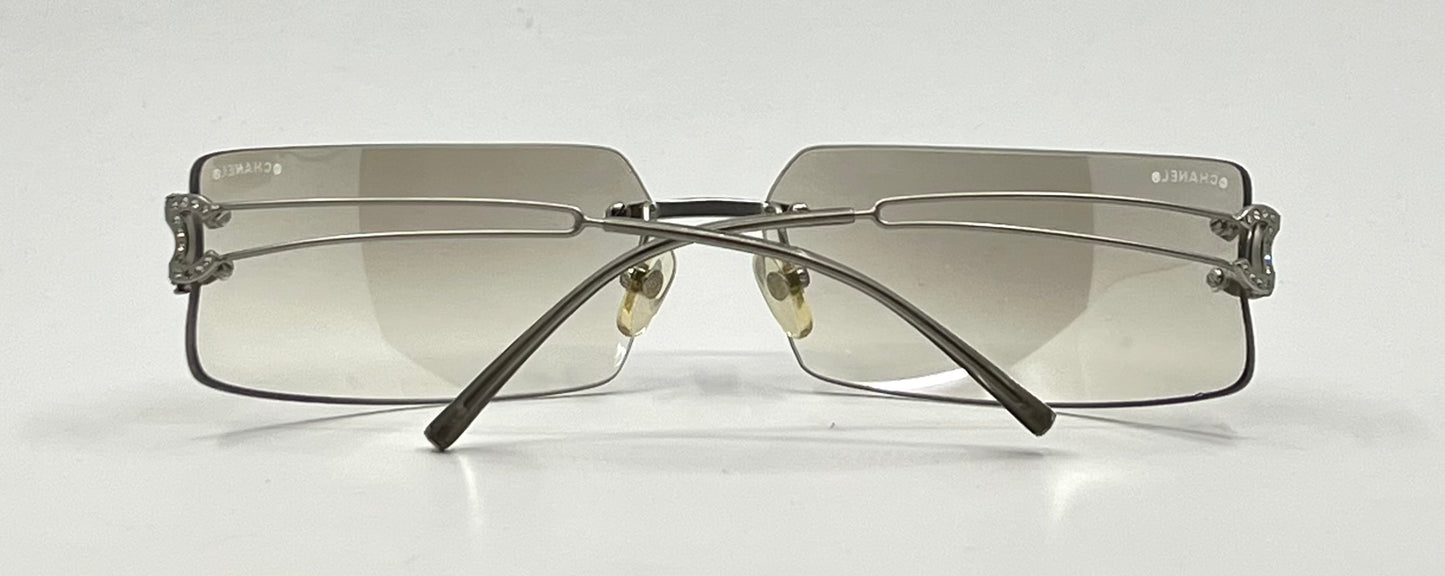 CHANEL 4051B 103/61 Rimless Crystal CC Logo Sunglasses-Y2K Deadstock-Italy