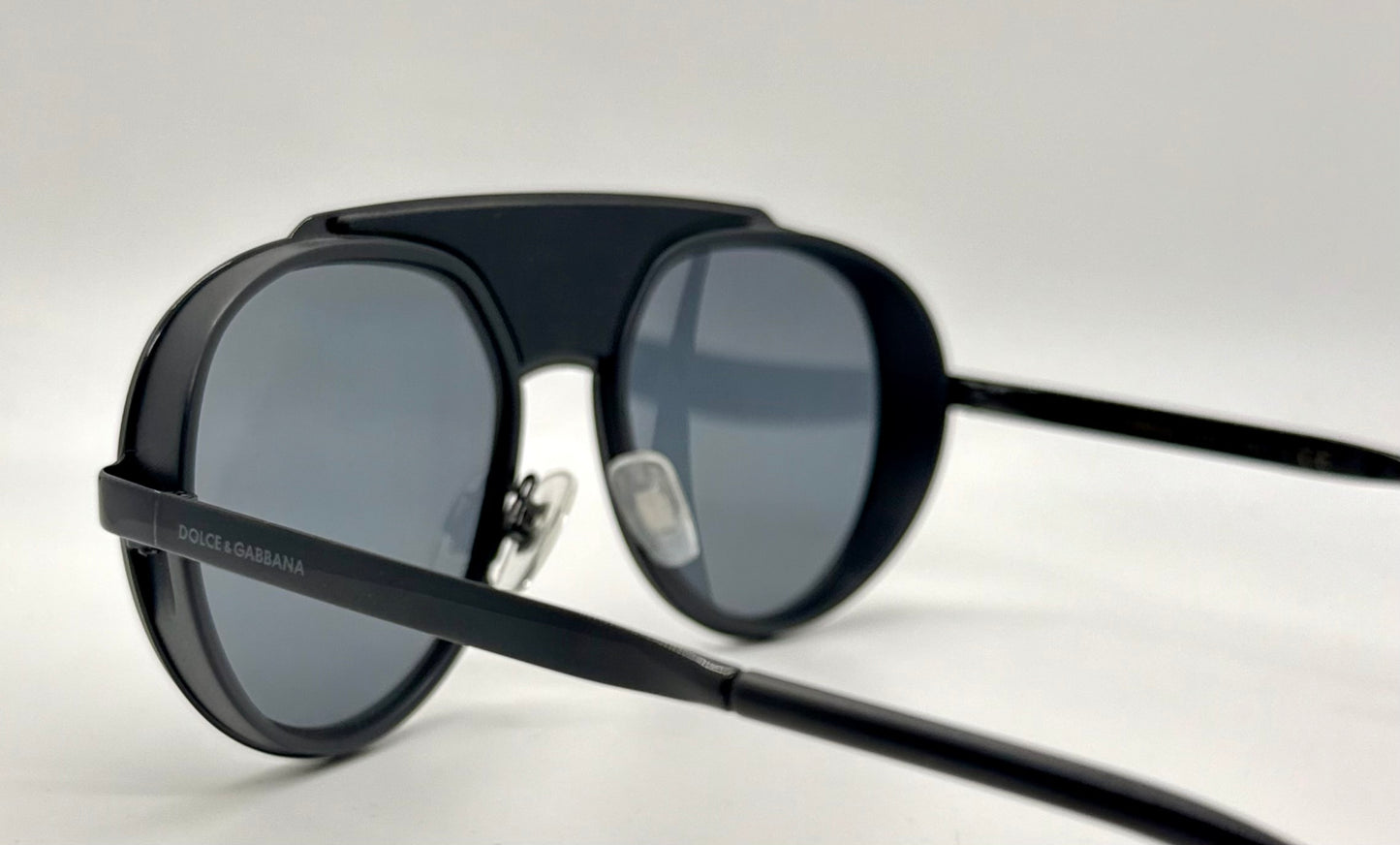 Dolce & Gabbana DG2210 01/6G – Collectible Y2K Vintage Sunglasses – Full Kit