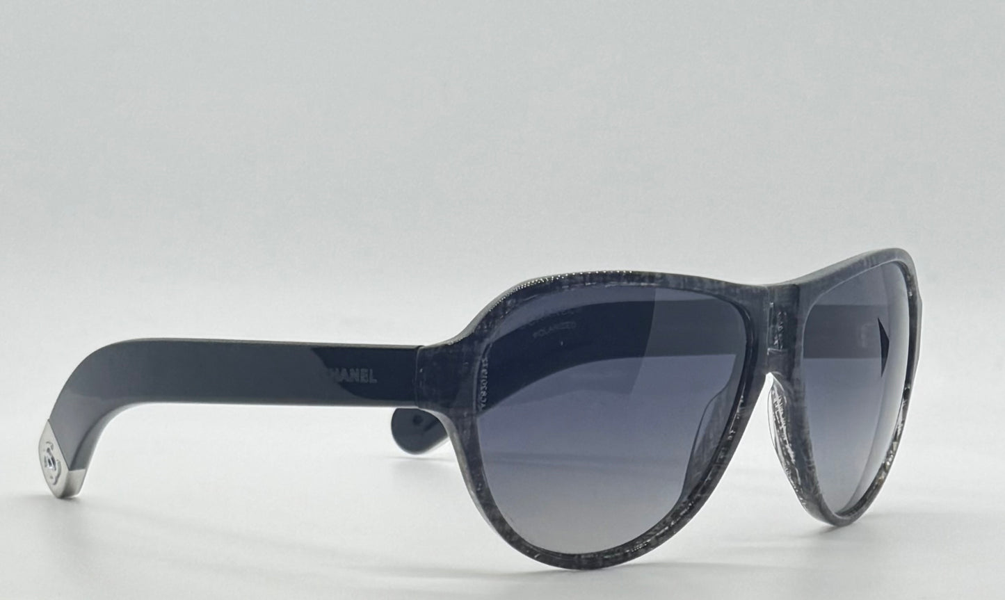 CHANEL 5233 Polarized Sunglasses-Iconic Aviator Elegance in Col. 1208/T3 – Full Kit