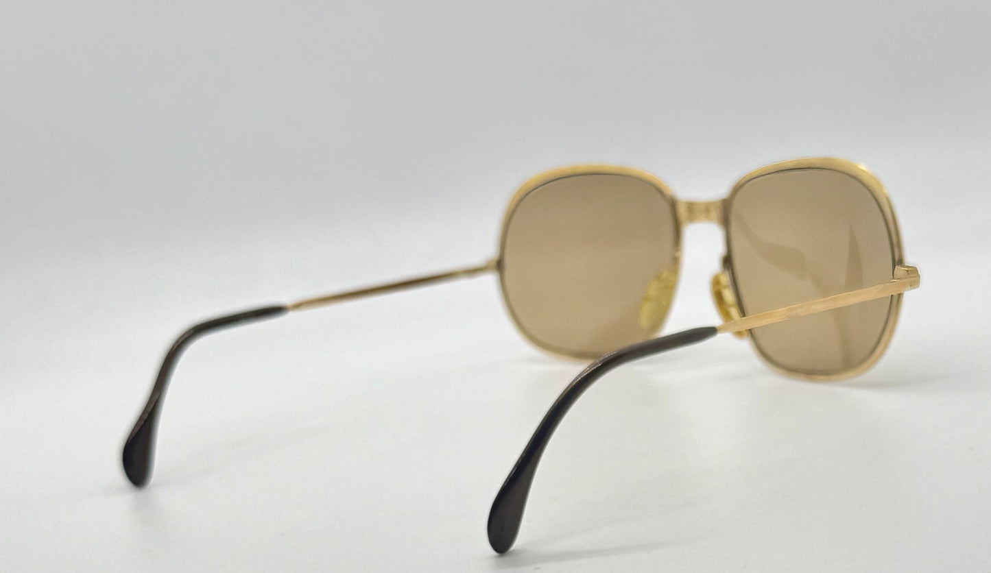 Marwitz-Vintage Deadstock Gold Metal 1960’s Sunglasses-130