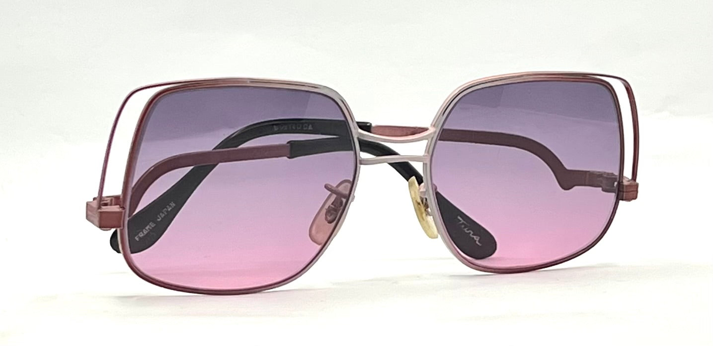 Tura Model 125 Y2K Vintage Square Sunglasses-New Gradient Tinted Custom Lenses