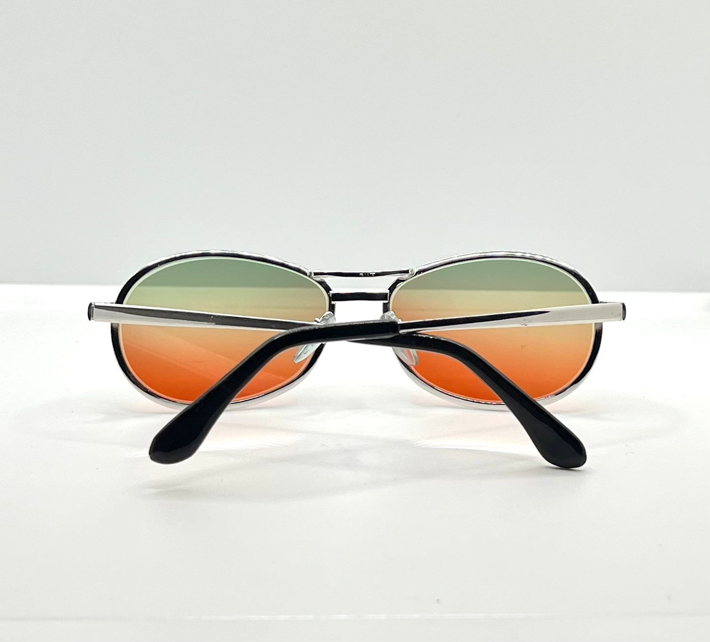 NOS SUZY GILT Vintage Silver Aviator Sunglasses w/New, Custom Sunset Fade Gradient Lenses