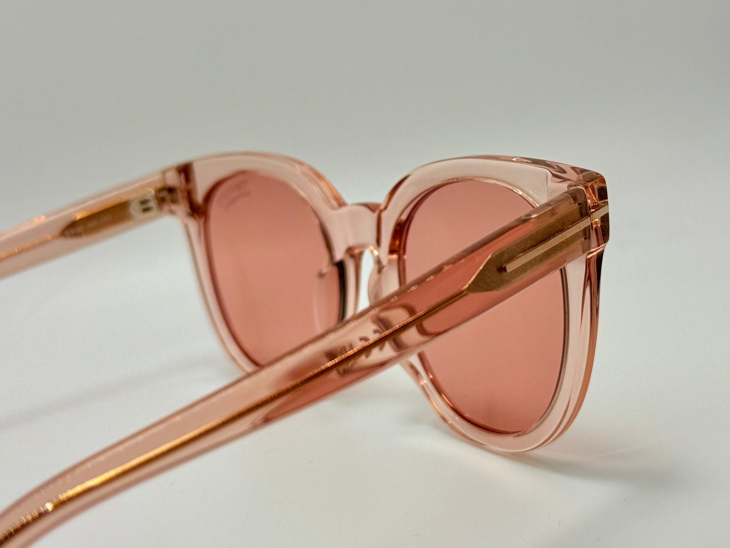 Brand New Tom Ford Moira TF1103 72S Sunglasses – Light Pink Frame with Photochromic Lenses, Full Kit