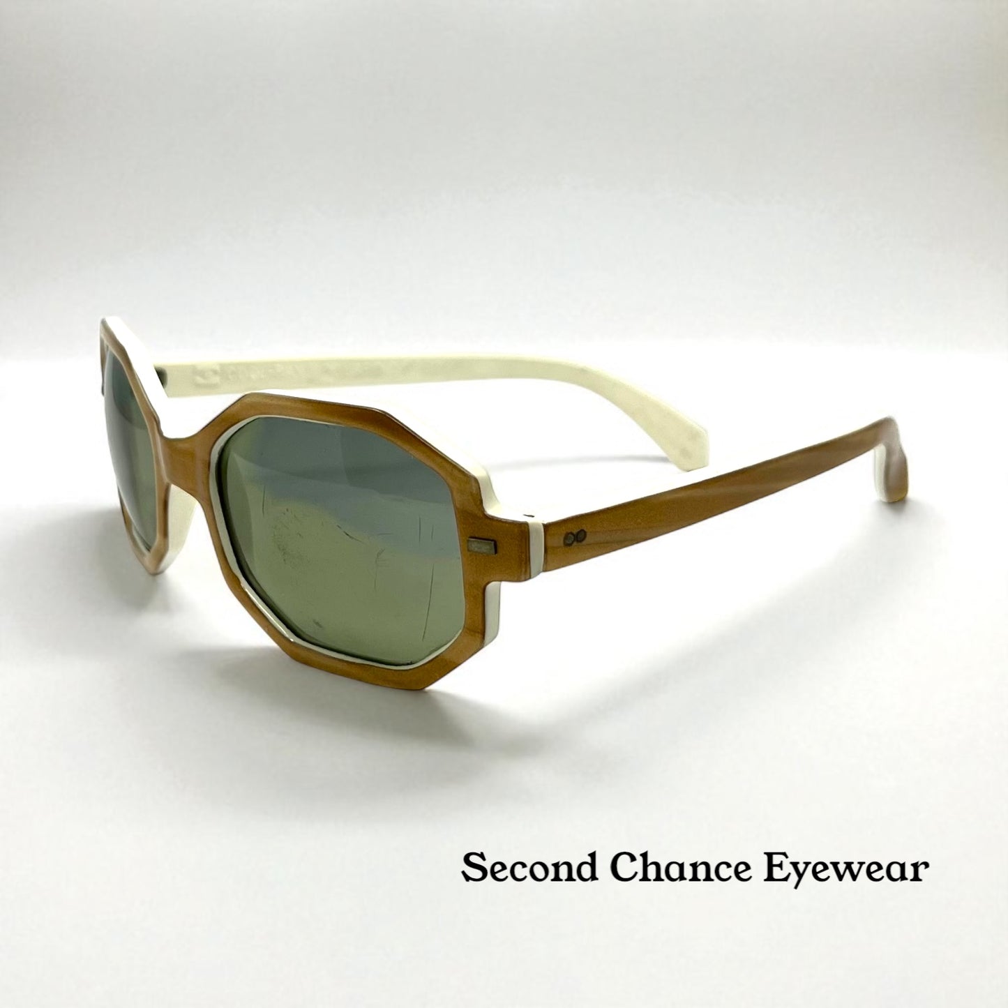 Vintage Bonjour Cool-Ray® Polaroid® 160 Octagonal Sunglasses – White/Woodgrain – Preloved
