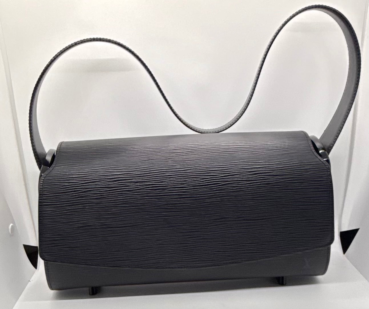 Louis Vuitton VINTAGE Epi Leather Black Camera Shoulder Bag France