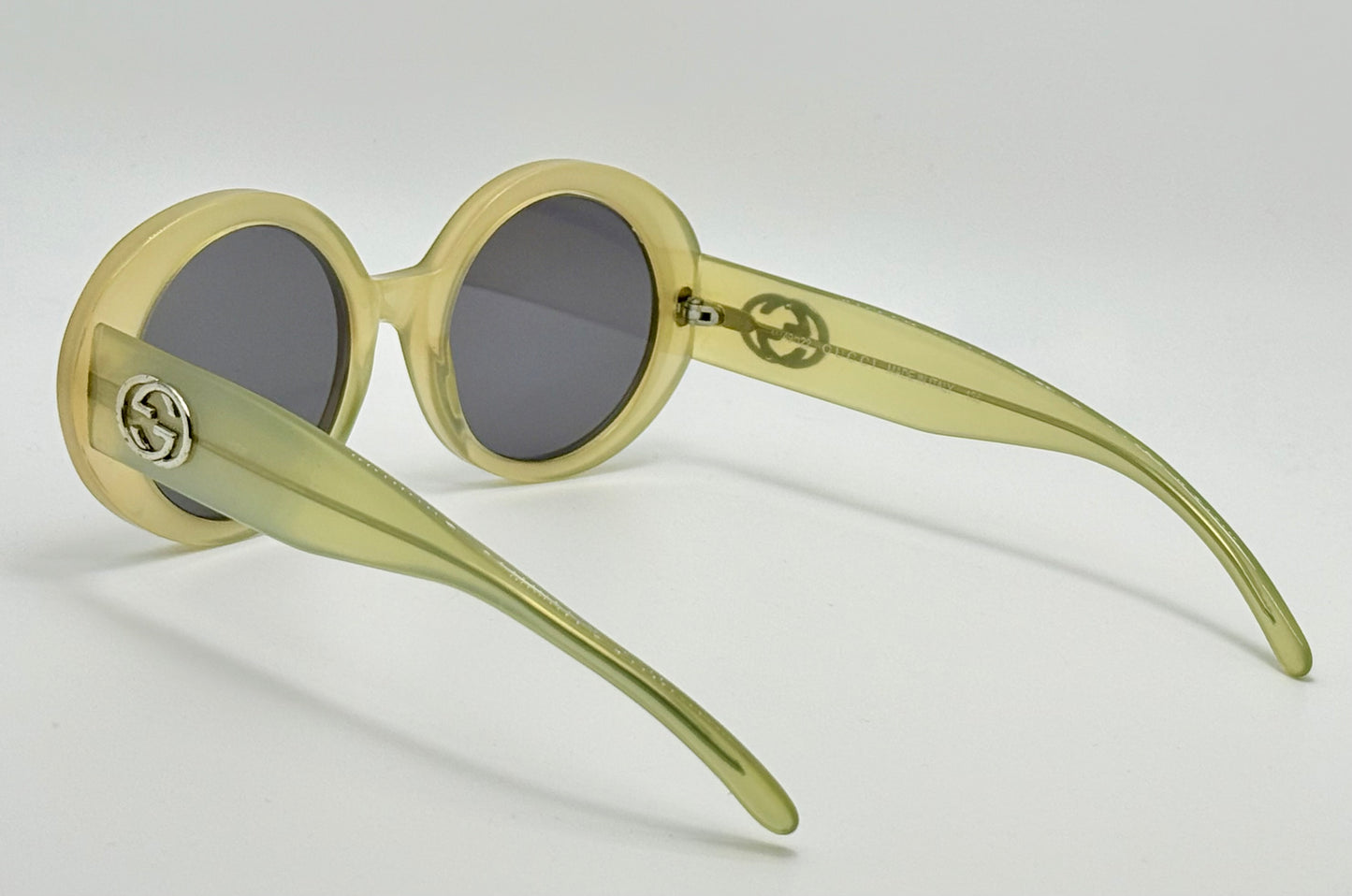 Vintage NOS Gucci GG2410/S 5BY Pale Yellow Round Sunglasses – Iconic 90s Revival