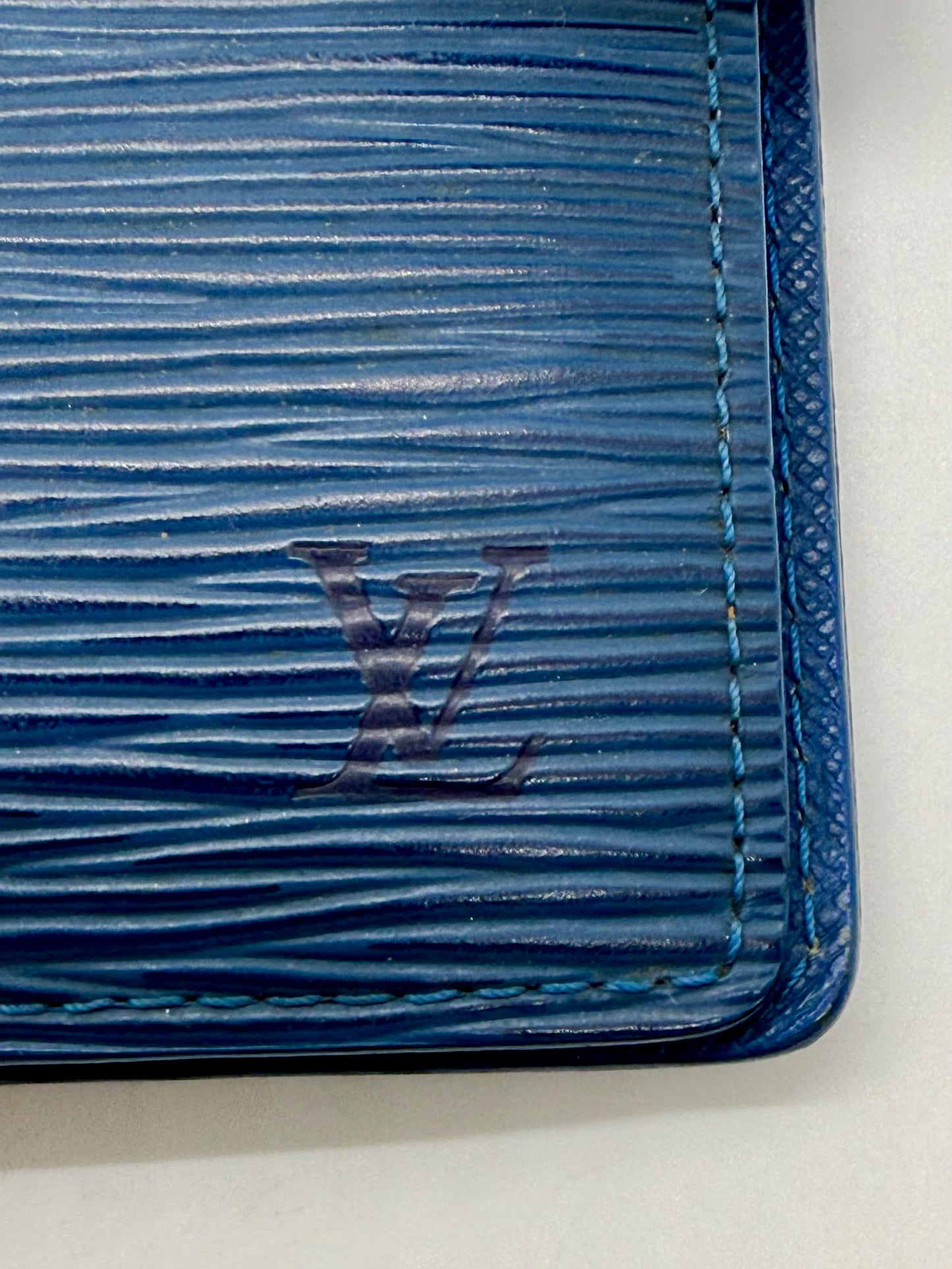 Louis Vuitton 150th Anniversary Epi Leather Agenda 2004 – Unused w/ Original Inserts
