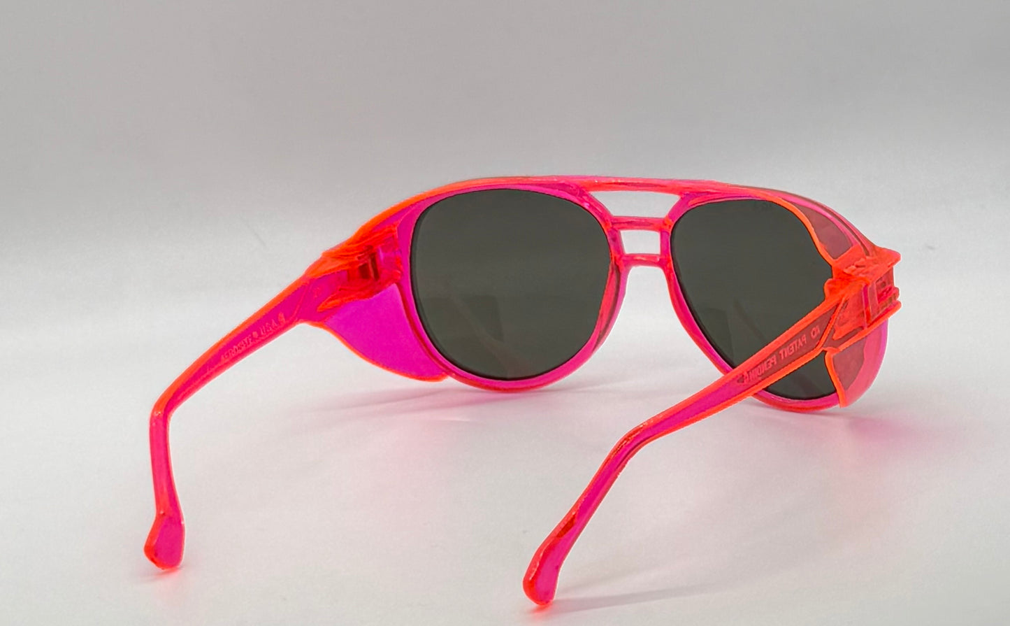 American Optical Aerosite AO-237 Neon Aviator Safety Sunge UNWORN - USA