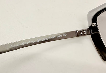 Deadstock Y2K Gucci GG 2688/S Sunglasses – Full Kit – Grey Gradient Lenses