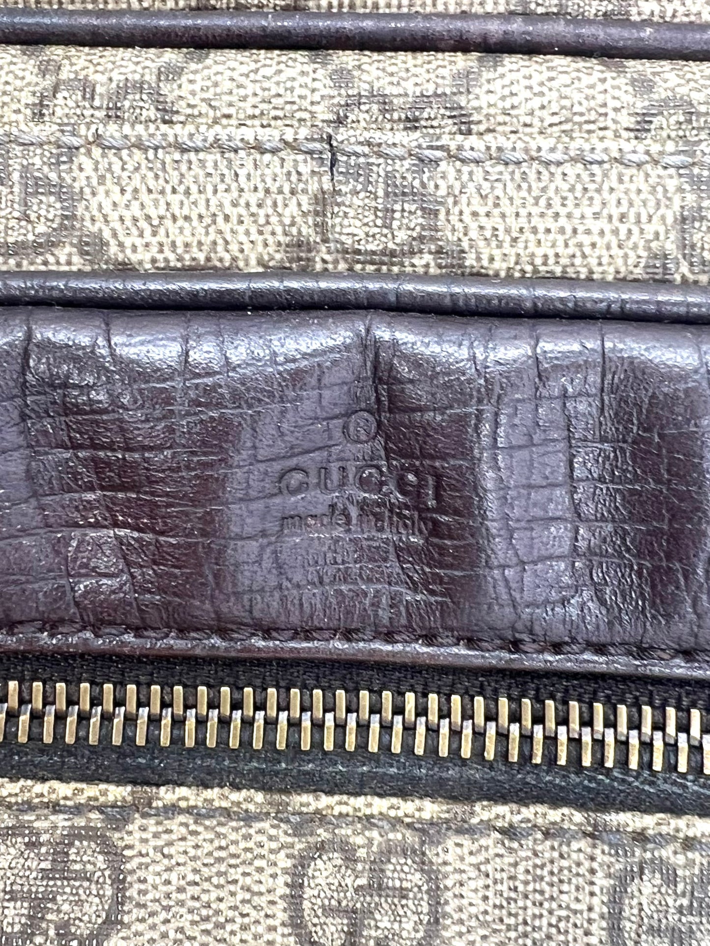 Gucci GG Monogram Canvas Double Zip Crossbody Messenger Bag Authentic