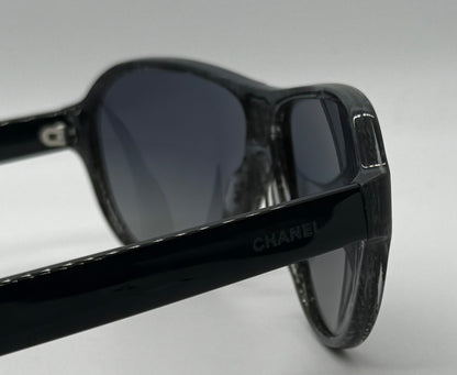 CHANEL 5233 Polarized Sunglasses-Iconic Aviator Elegance in Col. 1208/T3 – Full Kit