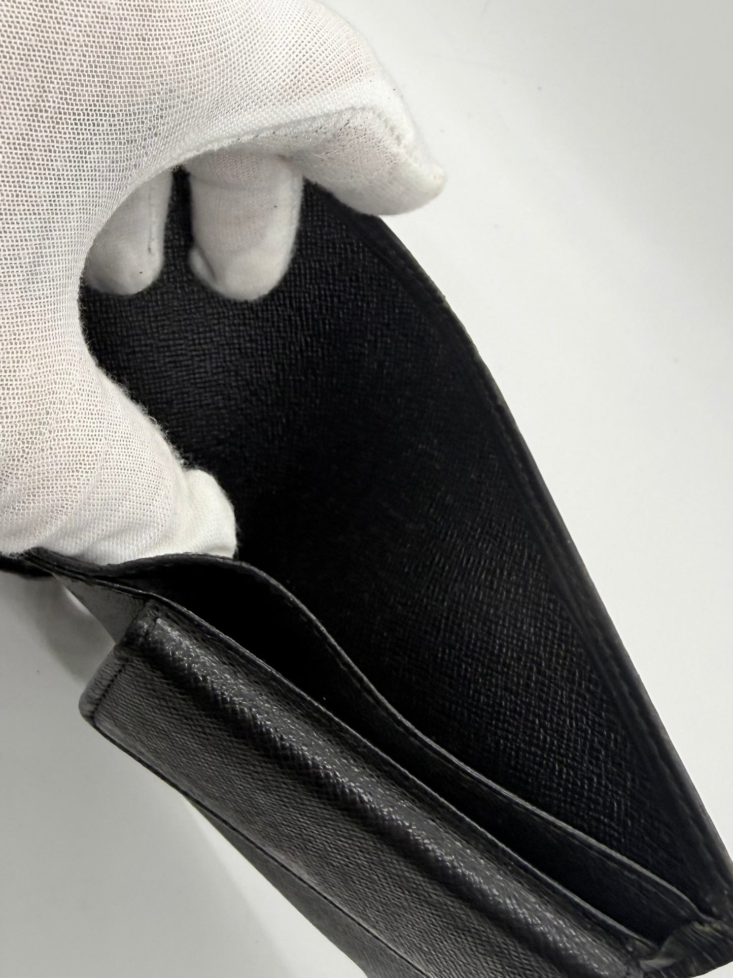 Louis Vuitton Epi Leather Bifold Wallet-Black Noir-LV Authentic