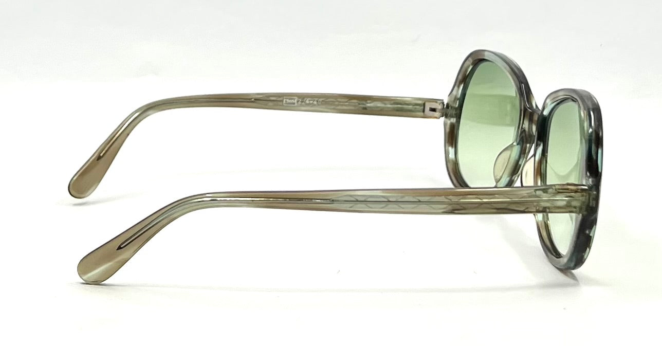 OWE 224-40 VINTAGE Sunglasses Made in Germany-Oversized Round Frame