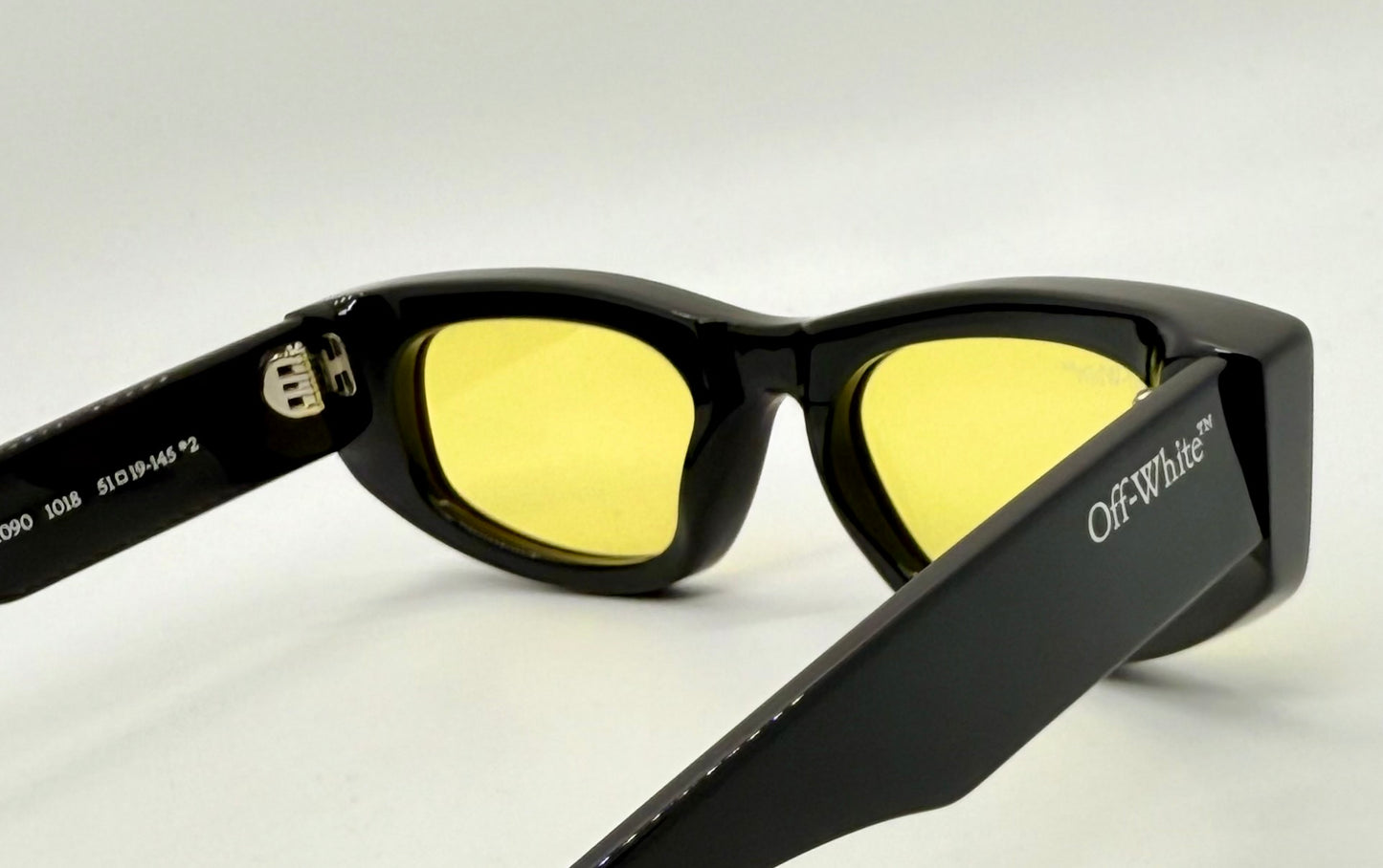 Off-White™ OERI090 1018 Sunglasses Black/Yellow Rare-New/Unworn-Full Kit Italy-51mm