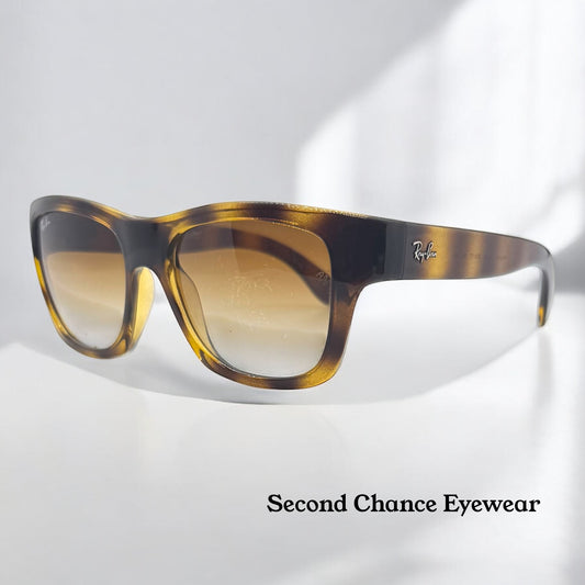 Ray-Ban RB 4194 710/85