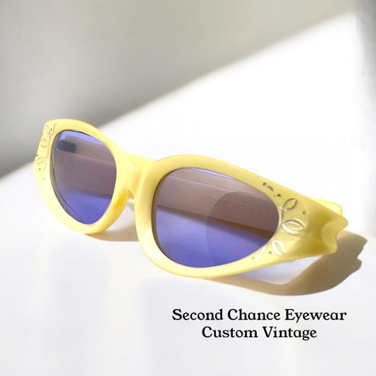 Polaroid Cool Ray 145 – VINTAGE White Horn Design w/New, Custom Solid Lavender Lenses