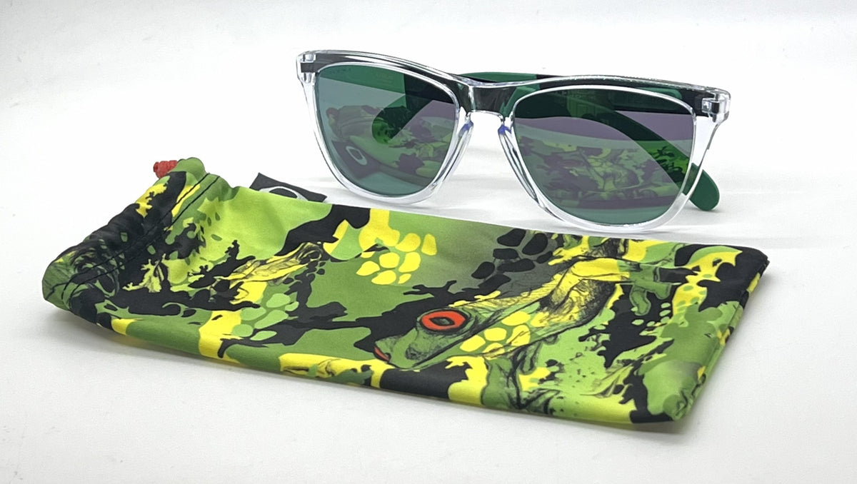 Oakley Frogskins Mix OO9428-0455 Polished Clear front Sunglasses-Prizm Jade Lenses-Unworn