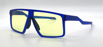 Oakley Helux OO9285-0361 Matte Crystal Blue Gaming Glasses-Prizm Gaming Lenses-Unworn