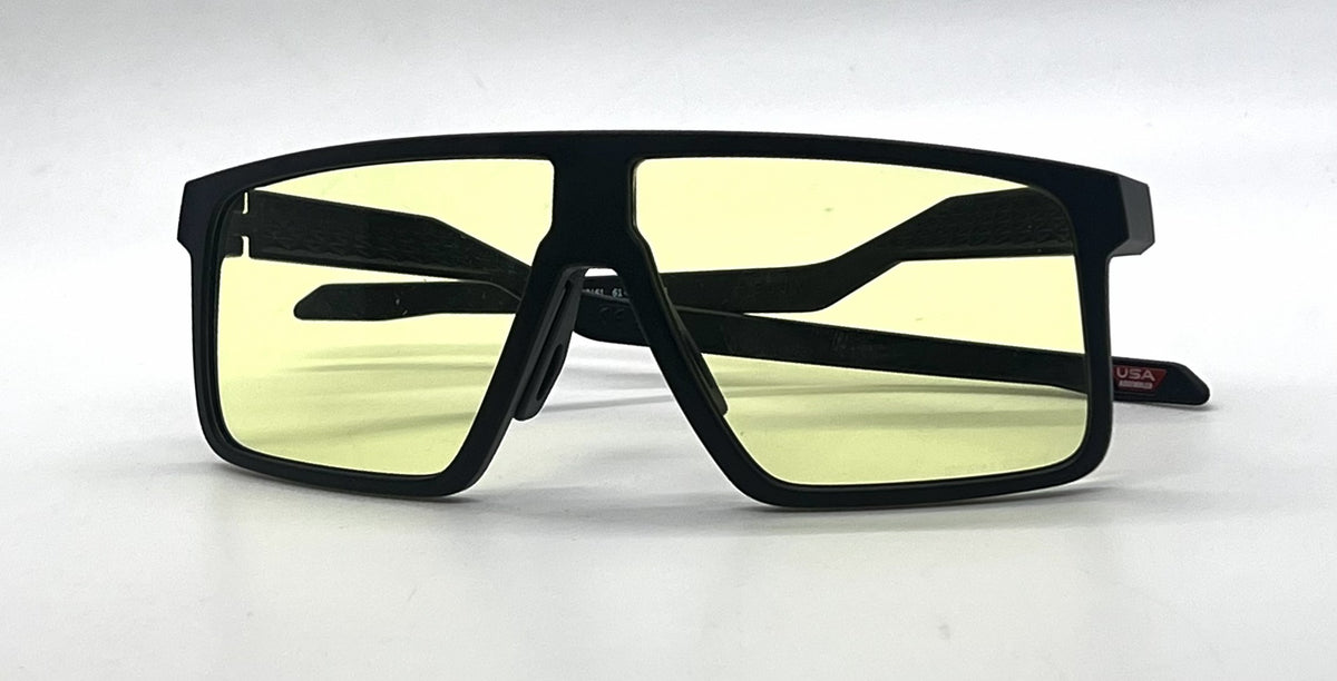 Oakley Helux OO9285-0161 Matte Black Gaming Glasses-Prizm Gaming Lenses-Unworn
