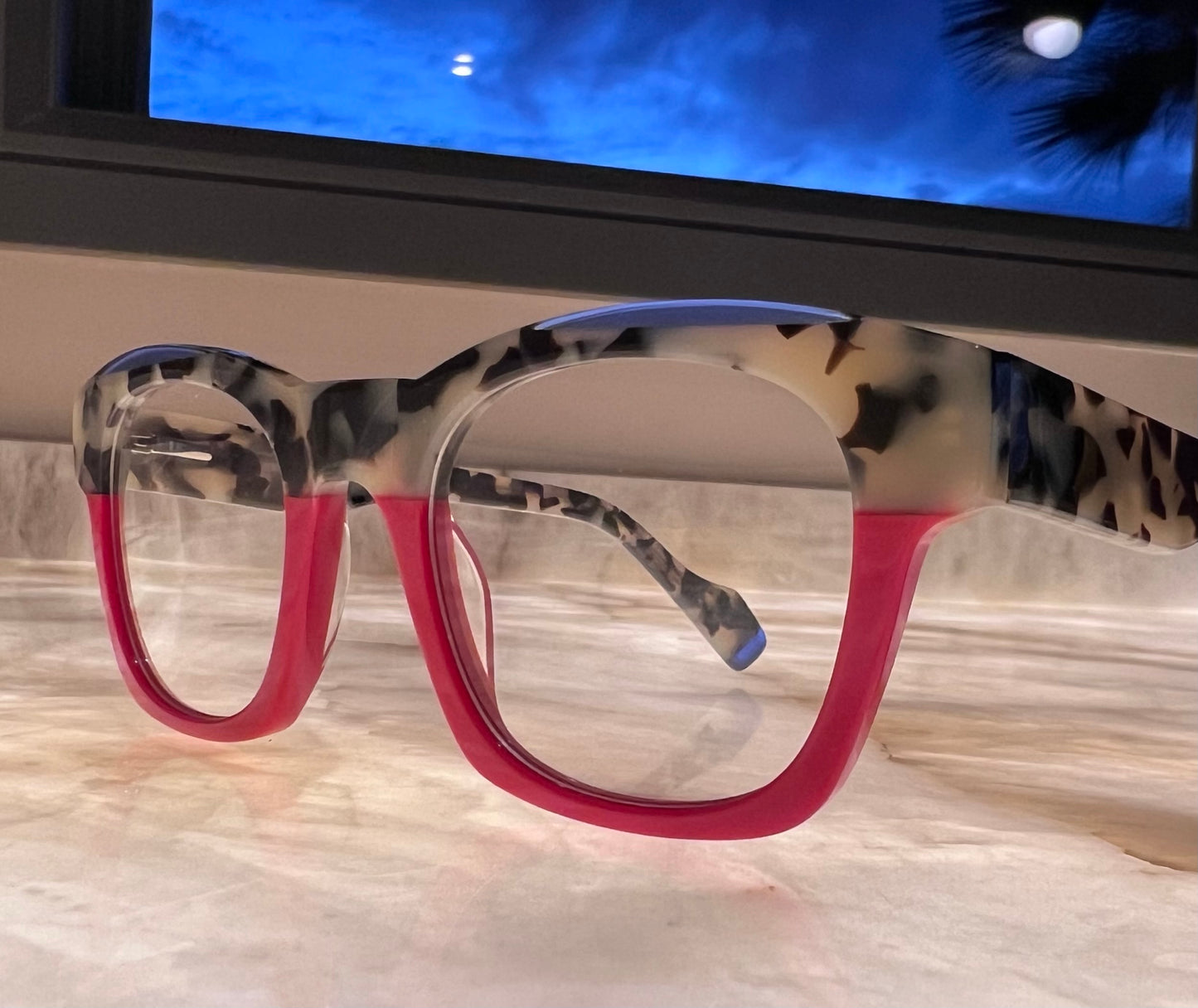 Bellagio Eyewear-Grey Tortoise & Red Squares-Model:Glam 21195 C2-Size: 49-22-148