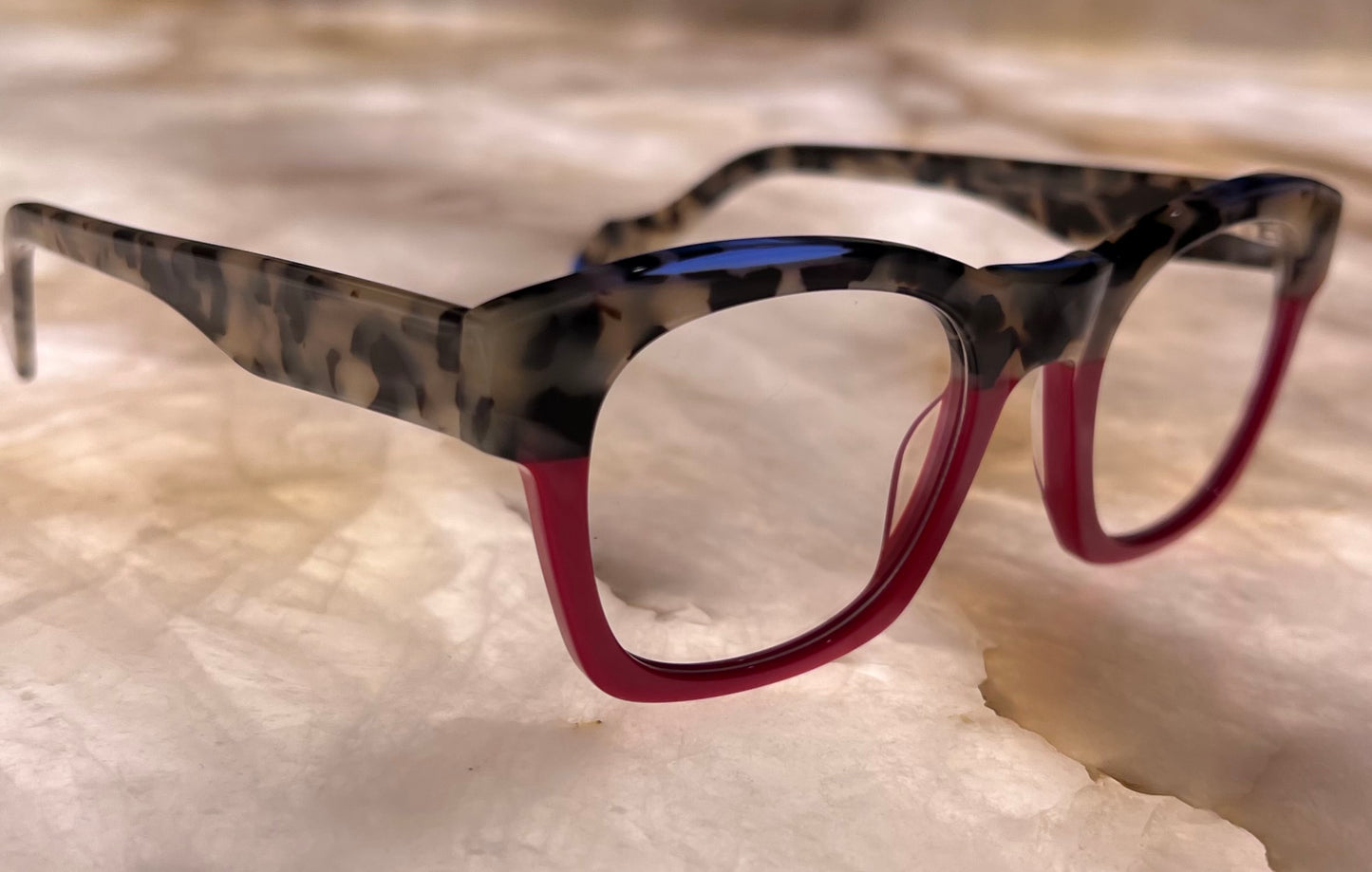 Bellagio Eyewear-Grey Tortoise & Red Squares-Model:Glam 21195 C2-Size: 49-22-148