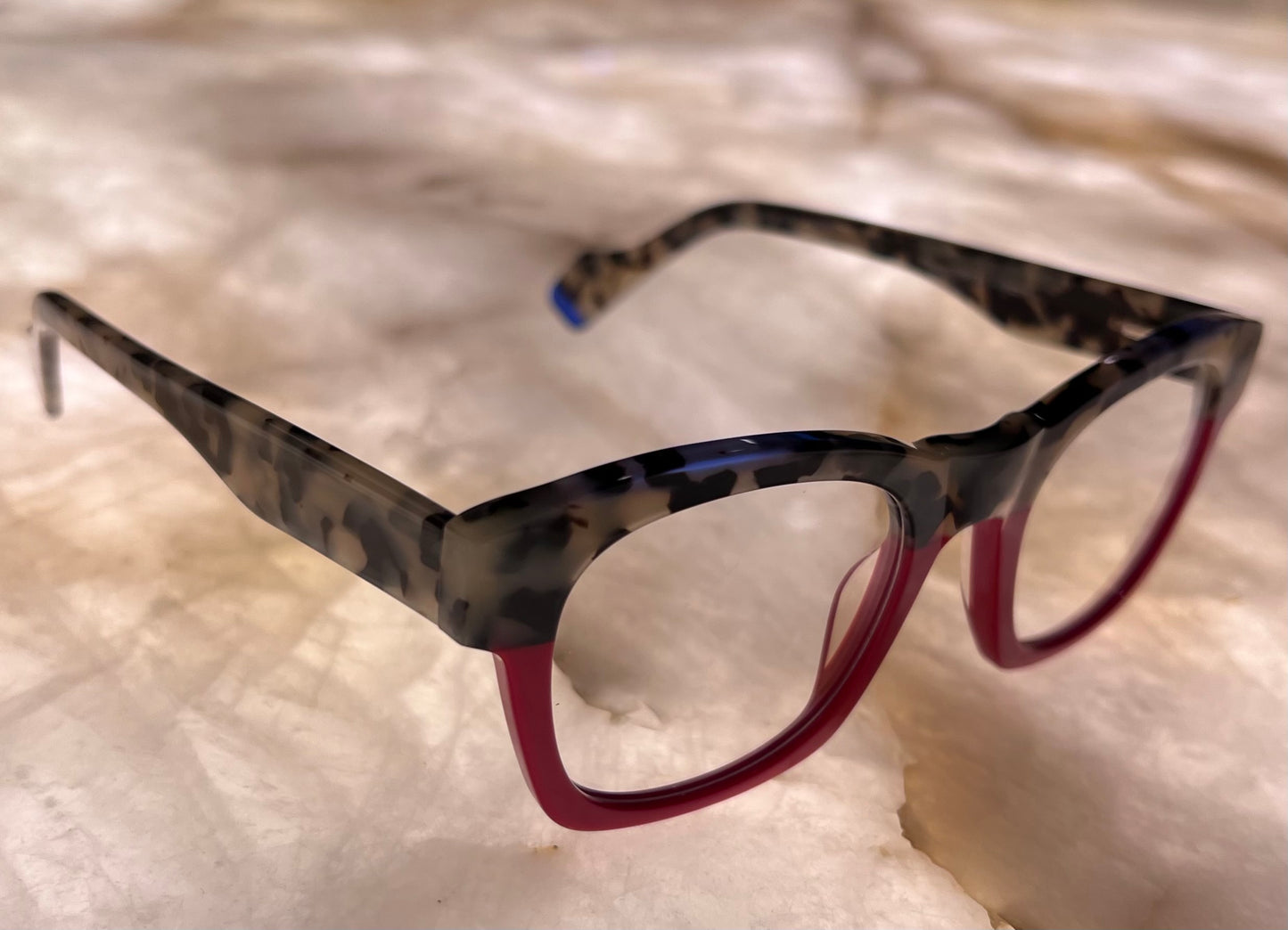 Bellagio Eyewear-Grey Tortoise & Red Squares-Model:Glam 21195 C2-Size: 49-22-148