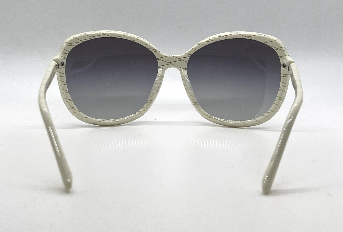 Prada SPR04N AB1-3M1 White Cream Butterfly-Vintage Sunglasses-Unworn-Italy