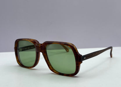 VINTAGE (new/old stock) Bausch & Lomb mod. UOC 890 Frame-w/NEW “Berko’s Designs” Custom Bottle Green Lenses