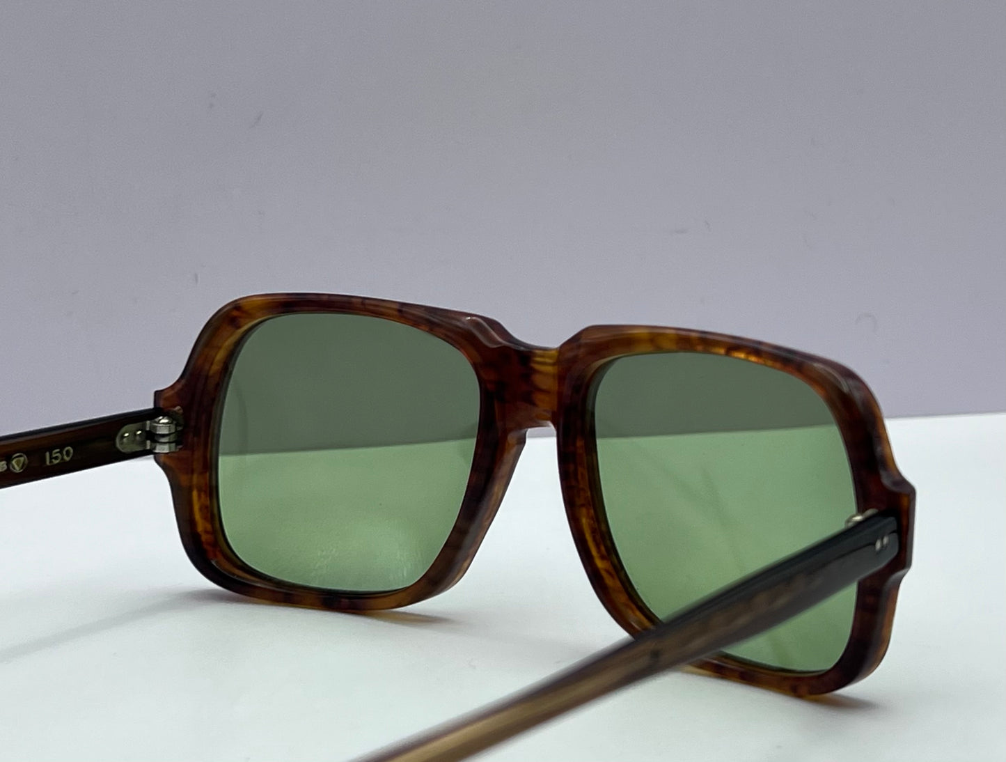 VINTAGE (new/old stock) Bausch & Lomb mod. UOC 890 Frame-w/NEW “Berko’s Designs” Custom Bottle Green Lenses