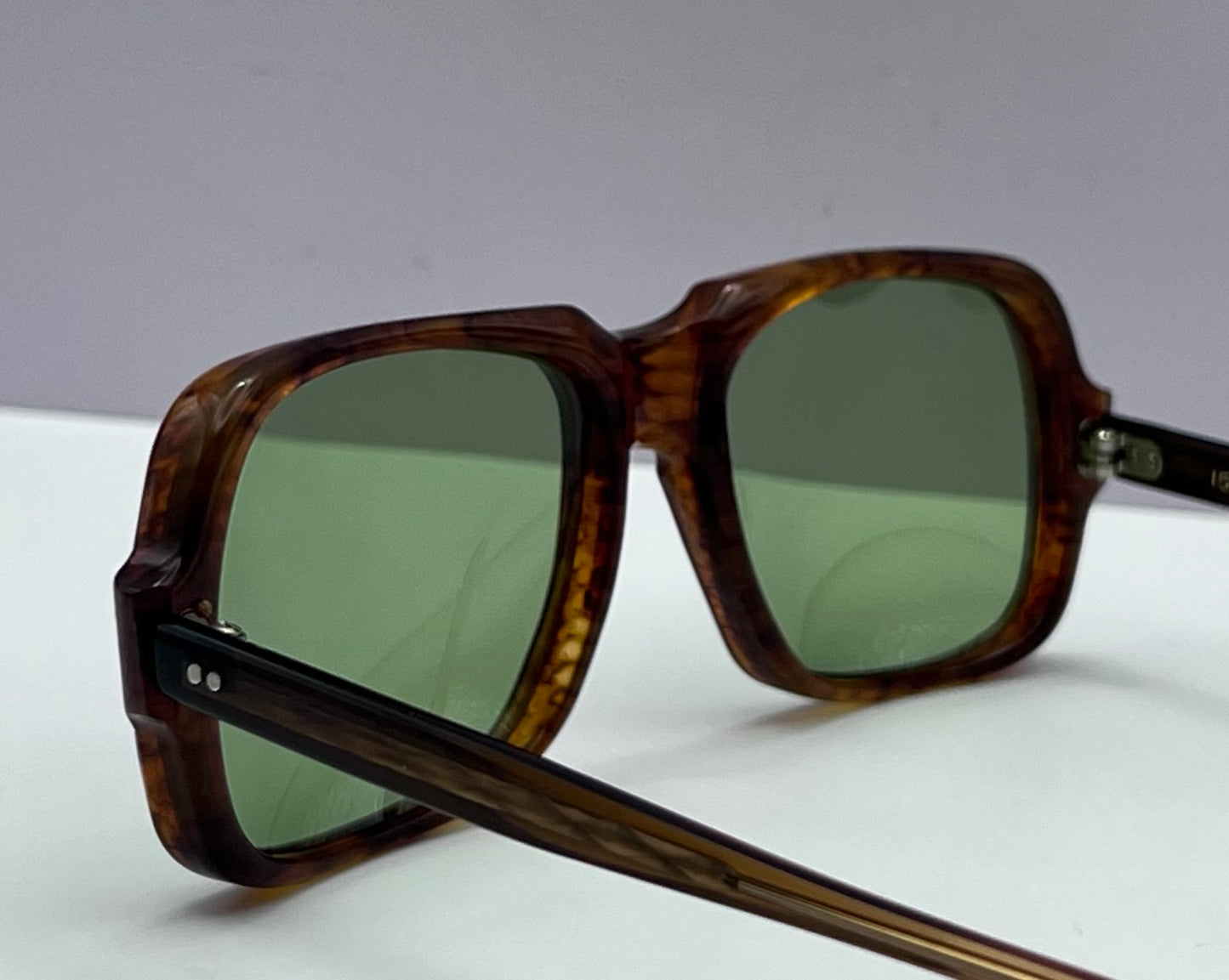 VINTAGE (new/old stock) Bausch & Lomb mod. UOC 890 Frame-w/NEW “Berko’s Designs” Custom Bottle Green Lenses