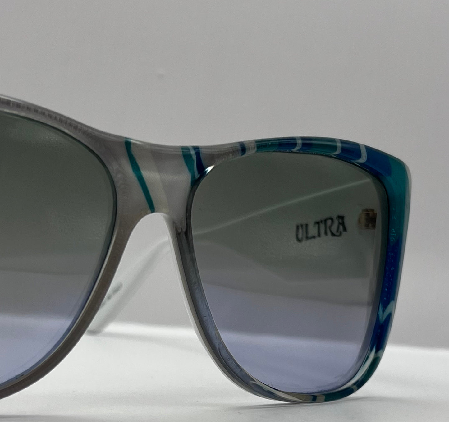 ULTRA CATALINA 2 Striped Sunglasses-Vintage 1980’s-with BRAND NEW “Berko’s Designs” Lenses