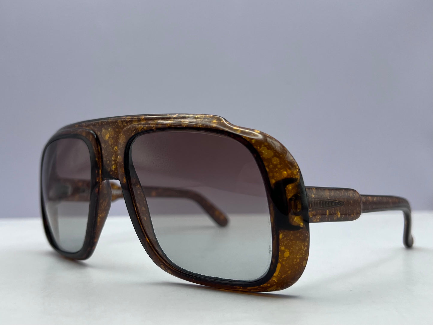 VINTAGE 70’s PLAYBOY 3044 12 Sunglasses-with Brand New Berko’s Designs Custom Gradient Lenses